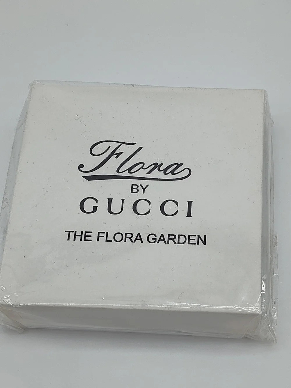 GUCCI Flora Garden Silver Compact Mirror w Box Velvet Pouch Beauty VIP NIB